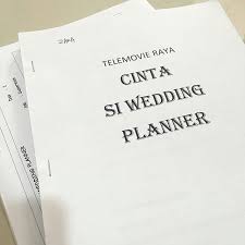 Cinta si wedding planner telah membawa kembali adi putra kepersada seni malaysia sehingga dijemput diberbagai program seperti melodi, wanita hari ini khabarnya lakonan adi putra bersama mira filzah dalam drama cinta si wedding planner yang tamat pada 16/2/2016 menjadi trending. Cinta Si Wedding Planner Raya