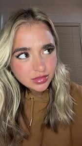 Elf Lipsinc Addicted to Love