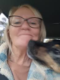 My fella took this picture with Hilde but it looks like Hilde took a selfie  with her Dad 🤣