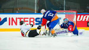 Po dvou letech se sportovní fanoušci dočkali pravidelného hokejového svátku. Flashback First Chl Goal Tappara Comeback