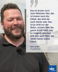 Hamburgs Alsterflotte rüstet um! Raus mit den alten Dieselmotoren, rein  kommt umweltfreundlicher Elektroantrieb. Mit dem Alsterdampfer "Eilbek"  startet die große Umbaupremiere. Bis 2030 sollen alle Schiffe der  Alsterflotte emissionsfrei fahren. ⛴️ 👉