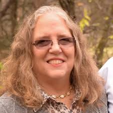 Arlene Wetzel's Instagram, Twitter & Facebook