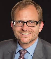 Distinguished Alumnus Helps to Heal the World With Solar Power