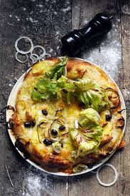 Quand Y A Conjonction Pour M Eviter De Dormir Tout Le Lundi Je Ressors L Faitavecc Quiya Et Voila Comment Ca Finit En Pizza Blanche Pompompadour With Images Food White Pizza Food Photography