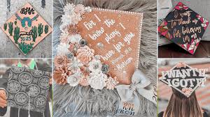I know that this is not allowed at some schools, but i still think the idea is genius! 44 Best Graduation Cap Ideas We Re Obsessing Over By Sophia Lee