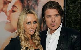 Billy ray cyrus wants to bring back the mullet. Billy Ray Cyrus Tish Cyrus Announce Divorce