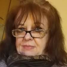 Vicky Fox (Vicky_Doorstep@)