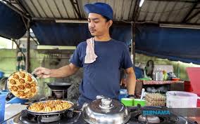 Free air kapur english for android. Apam Lambong Telur Popular Snack In Pasar Gok Kapur The Stringer