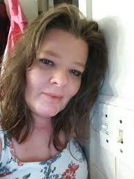 Stefanie Sims's Instagram, Twitter & Facebook