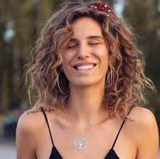 This stunning swiss beauty lifts weights, eats well, and refuses to be just another rail thin model. Anja Zeidler Almost There Angst Vor Der Geburt Nein Facebook