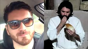 Alien Bruce, ator que interpretou Jesus de Nazaré, M0RR3 aos 37 anos em  Rondônia