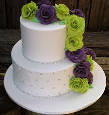 Culinary lavender also has the sweetest fragrance among all species of lavender, which creates tags: Simple Purple And Green Wedding Cake Addicfashion