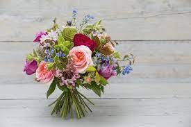 Best cut flowers for bouquets. How To Keep Cut Flowers Fresh Make Flowers Last Longer