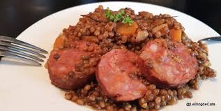 Le Blog De Cata Lentilles De Cilaos Et Saucisse De Morteau Saucisse De Morteau Recettes De Cuisine Recette Viande