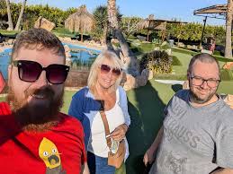 Fundraiser by At Ka : Helping Dave Rebuild After a Sudden Robbery