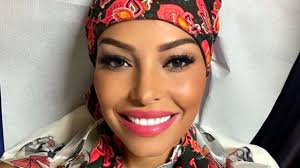 Carolina marconi, 43 anni, showgirl ed ex concorrente del «grande fratello» ha iniziato ieri, mercoledì 16 giugno, la chemioterapia dopo l'intervento per l'asportazione di un tumore al senodi cui. J5zb0kvg7y2hbm