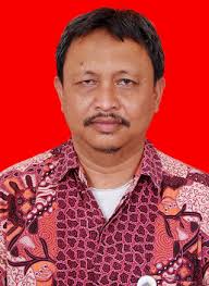 Tidak hanya di lingungan sekolah namun diluar sekolah sekalipun. Profil Guru Dan Tenaga Kependidikan