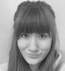 Eigentlich sollte man denken, dass es keinen grund gibt, einen so perfekten film wie carrie von brian de palma neu zu inszenieren. Julianne Moore Musikexpress