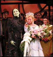 Wicked original cast member kristin chenoweth sings popular Pin Em Wicked