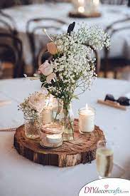 Slice Of Wood Earthy Diy Wedding Centerpieces Decoracao Mesa Casamento Casamento Simples Decoracao De Casamento Simples