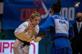 Jun 14, 2021 · buone notizie per i colori azzurri in quel di samokov (bulgaria), sede dei campionati europei cadetti 2021 di lotta. Judo La Piacentina Asia Sassi Sia Allena Con La Squadra Che Andra Alle Olimpiadi Liberta Piacenza