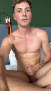 @gayfanloves video Tweet