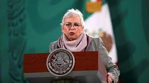 Ha sido distinguida en siete ocasiones con el doctorado honoris causa por la universidad autónoma. Furhohz1udazym