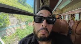 Foreign tourists delighted by green banana flour bread