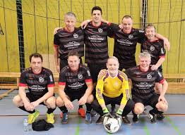 AH Stegen gewinnt das Hallenturnier der Ü-45 in Kirchzarten
