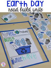 Make a difference on earth day earth day, a time when people around the world hold events to honor our home planet. Earth Day Centers And Activities Free Earth Day Vocab Posters Pocket Of Preschool
