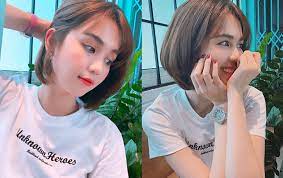 Tóc ngắn cũng không làm khó cô nàng khi diện váy dạ hội đi tiệc với cách tạo kiểu và trang điểm phù hợp gương mặt. Phá»¥ Ná»¯ U40 Nen Há»c Ngá»c Trinh Cáº¯t Kiá»ƒu Toc Ngáº¯n Nay Ä'á»ƒ Äƒn Gian Tuá»•i Tac Tráº» Trung Va Sanh Ä'iá»‡u Háº¿t Náº¥c Phong Cach Sao Viá»‡t Giáº£i Tri