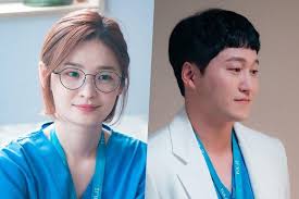 Poster yang dirilis pada kamis (20/5) tersebut menampilkan kedekatan. Hospital Playlist Drops Nostalgic Season 2 Poster Soompi