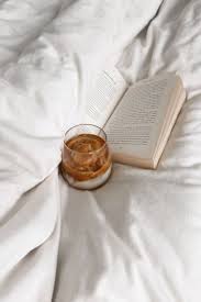 تمبلر صور لطيفه Aesthetic Coffee Cream Aesthetic Coffee And Books