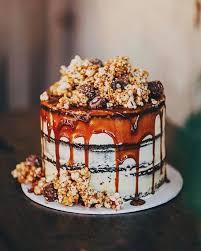 25 Beautiful Drip Cakes Overflowing With Sweet Decadence Drip Cakes Chocolate Recipes Mud Cake