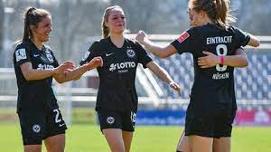 Eintracht frankfurt fußball ag mörfelder landstraße 362 60528 frankfurt. Eintracht Frankfurt Gegen Sc Freiburg 2 1 Halbfinale Dfb Pokal Dfb Pokal Frauen Fussball Sportschau De