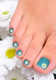 Marta nagorska is a nail technician and nail art blogger based in london, uk. 53 Strikingly Easy Toe Nail Designs 2021