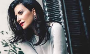 Io sì (seen) di laura pausini ha vinto il golden globe come miglior canzone originale. Pausini Loren Il Video Di Io Si Seen R 101