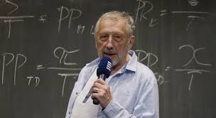 Ve věku 79 let zemřel spisovatel a písničkář jan vodňanský. Tw6mnzedkts2om