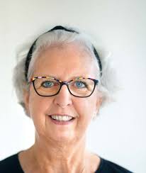 VORGESTELLT Die Station Bünde 1 VORGEFÜHLT Was Azubis bewegt VORGESUNGEN  Mitarbeitende feiern