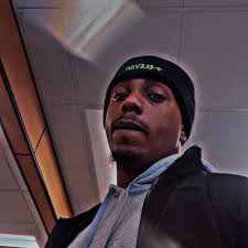 Hickory- dozens of residents at Waverly Ridge have been without water since  Saturday. The property manangement, Nu-Dimensions, is providing free jugs  of water as they work to get the broken line fixed.