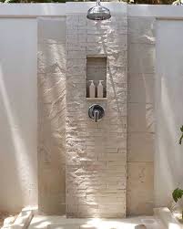 Duchas Exteriores Adaptandonos A Tus Posibilidades Desde 1500 Materiales Y Mano De Obra Dejanos Entrar En Tu Casa Gartendusche Outdoor Dusche Moderne Dusche