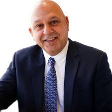 Nabil Bader's Instagram, Twitter & Facebook