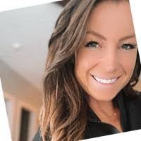 Danielle Edgley's Instagram, Twitter & Facebook