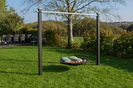 Related to kinder spielturm garten sch n spielt rme. Schaukelgestell Mit Stahlrohrstange Als Nestschaukel Spiel Und Garten