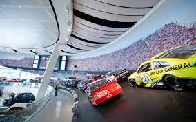 Nascar hall of fame yakınlarındaki gezilecek yerlerin tümüne tripadvisor'dan bakın. Nascar Hall Of Fame Still A Hit Five Years After Grand Opening