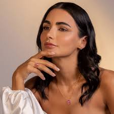 Shop Exquisite Gold Necklace