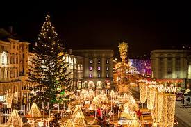 The most prominent being the hauptplatz christmas market right at the city hall. Which Is The Best Austria Christmas Market Travel On The Brain