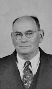 Jonathan Albert's Instagram, Twitter & Facebook