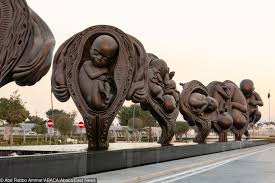 10 Powerful Sculptures That Tell A Story Better Than Any Novel Could Grammatically, this word sculptor is a noun , more specifically, a countable noun.