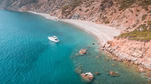 Τα νησιά του ιονίου φιγουράρουν στην πρώτη θέση της λίστας με τους 19 καλύτερους ελληνικούς προορισμούς της νησιωτικής ελλάδας με ιδιαίτερη έμφαση να δίνεται. Boyties Stis Ametrhtes Paralies Ths Kw Me Skafos En Plw Discover Greece